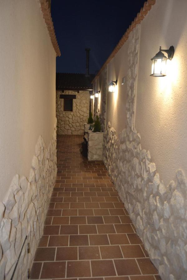 El Capricho De Los Carrascos Juarros de Voltoya エクステリア 写真