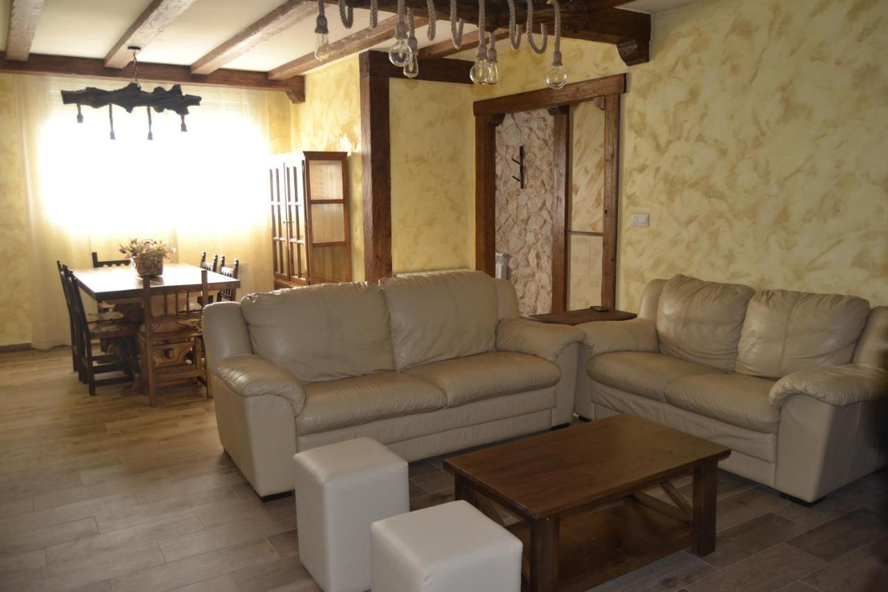 El Capricho De Los Carrascos Juarros de Voltoya エクステリア 写真