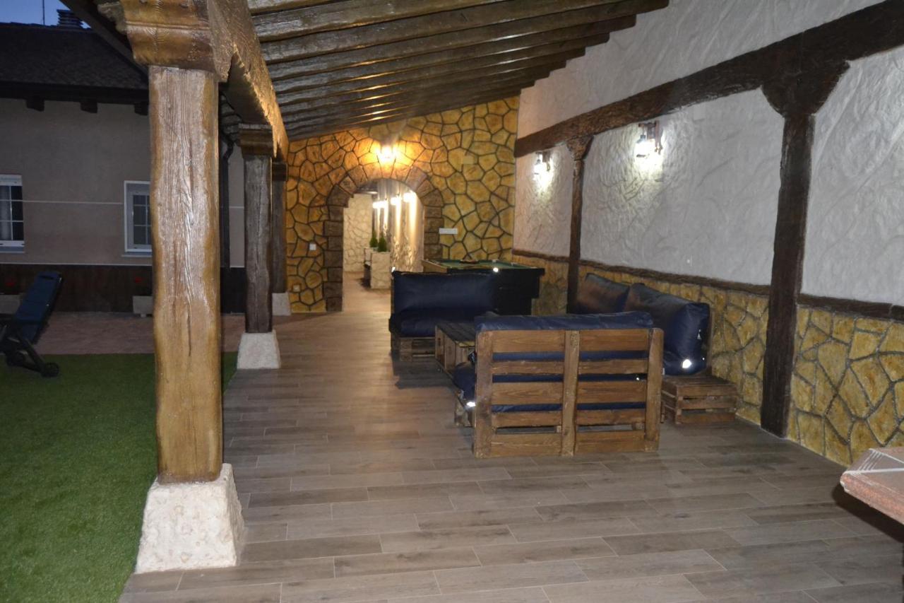 El Capricho De Los Carrascos Juarros de Voltoya エクステリア 写真